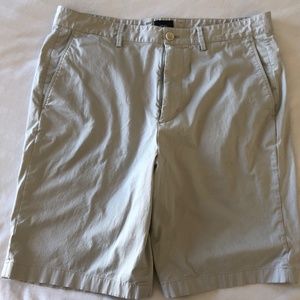 Vince Light Tan Shorts - Sz 34